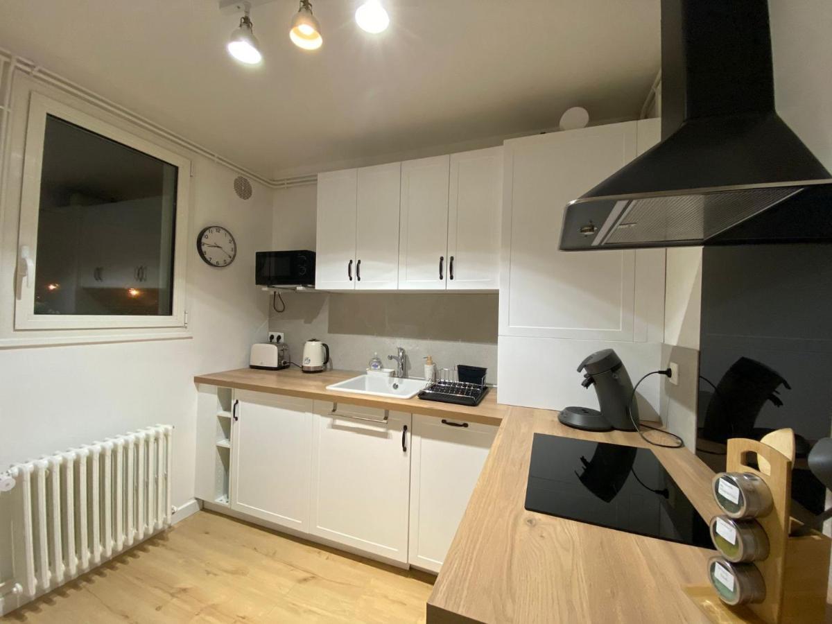 Appartement Cosy Pres De La Gare Avec Parking Saint-Pierre-des-Corps Exterior foto